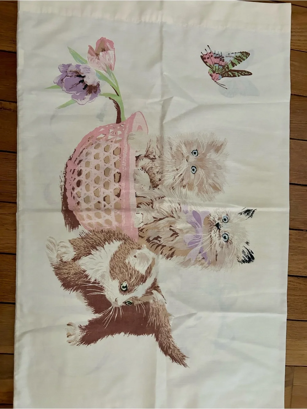 Vintage whimsical cat bedsheets twin
